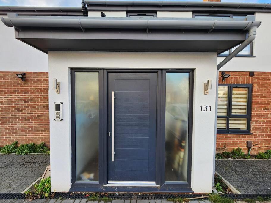 Horizon House, Stunning 2-Bedroom Flat 1, Parking, Netflix, Oxford Exterior foto